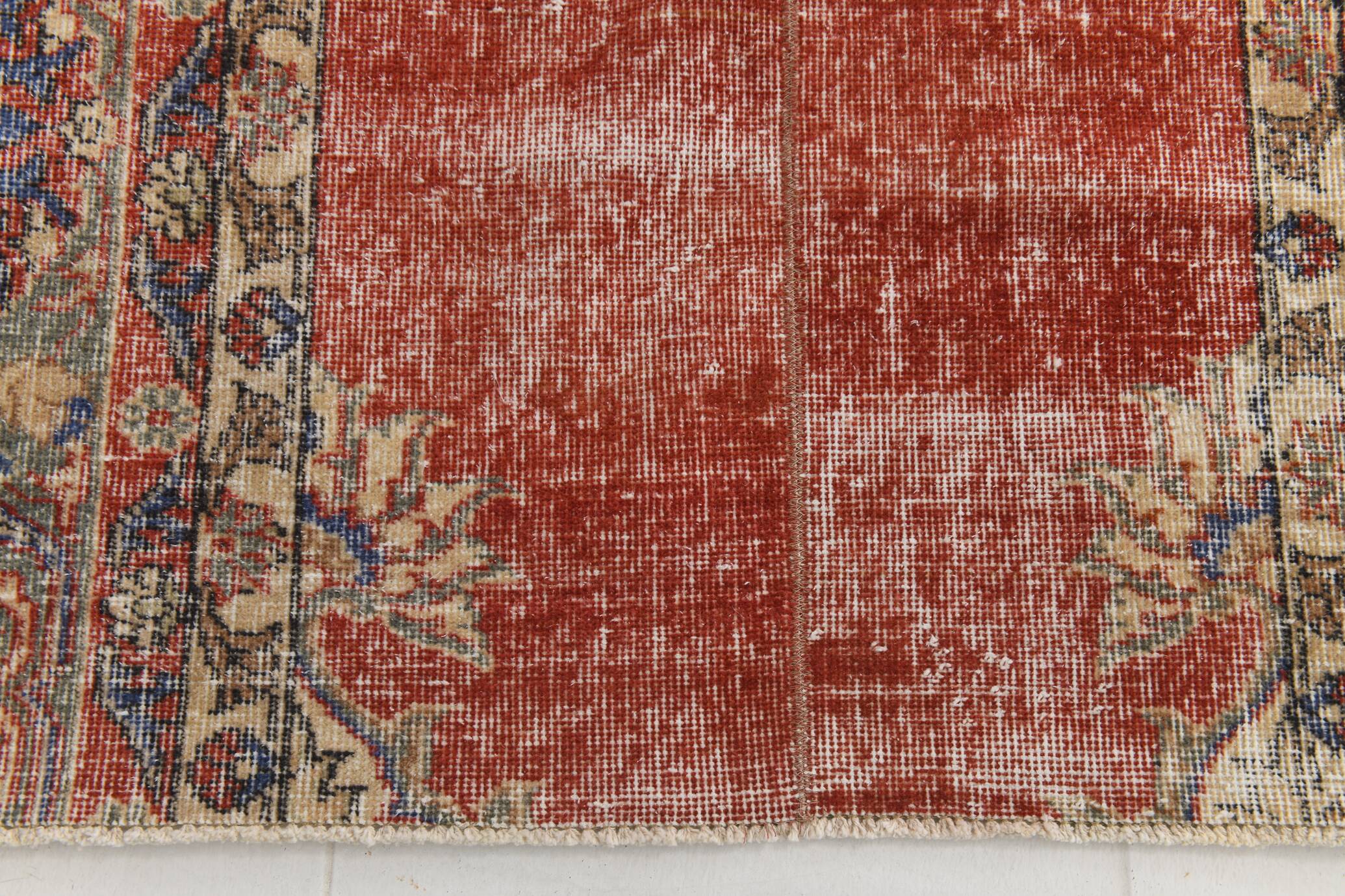 4x7 Red & Cream Vintage Area Rug 126x236Cm SK 17738