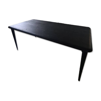 Mango wood dining table