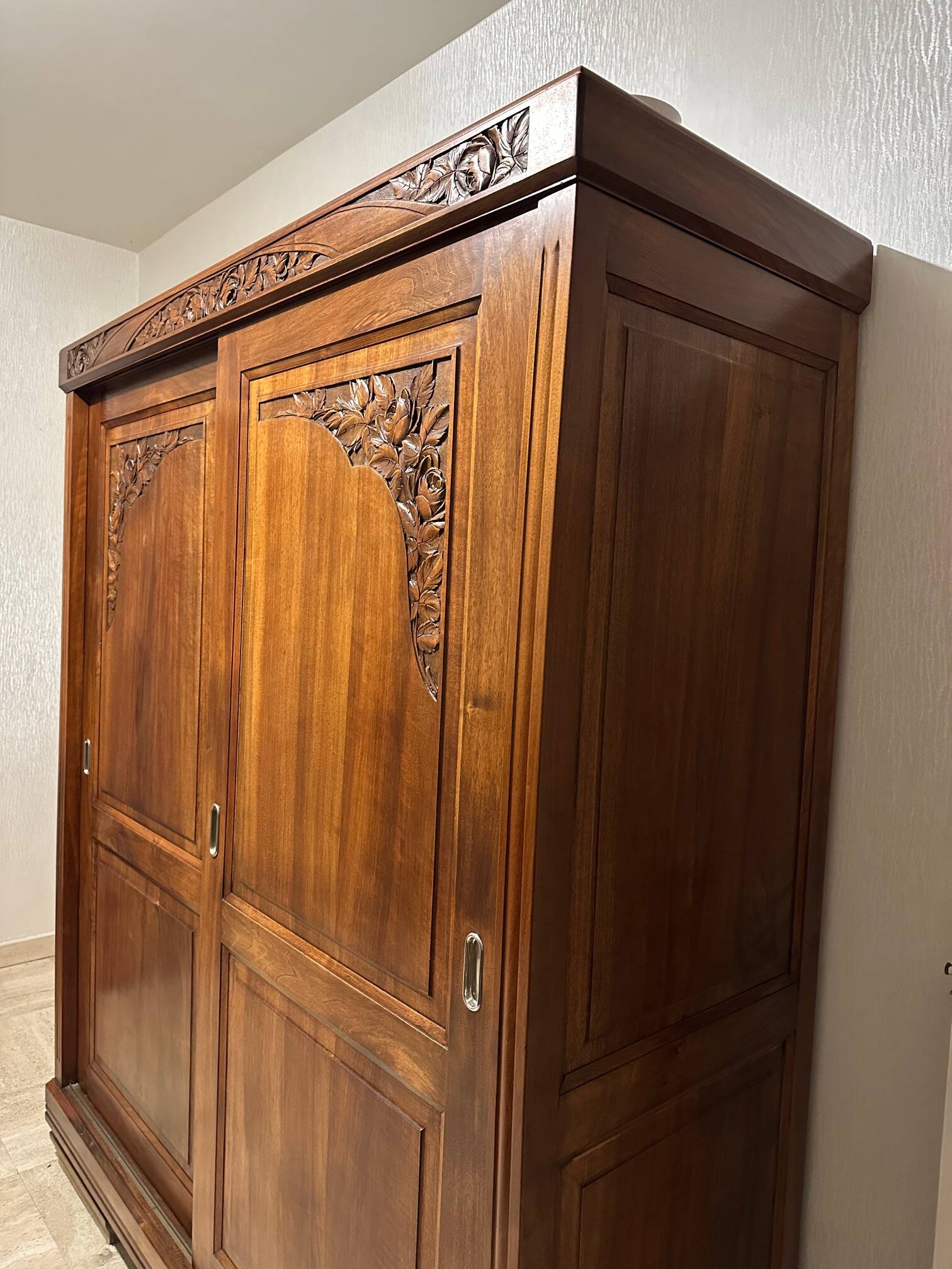 Art Deco wardrobe