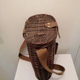 Wicker wine bottle holder basket