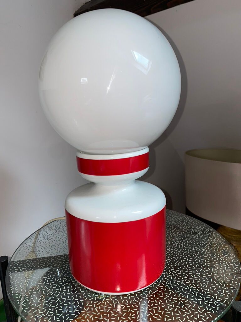 Vintage 1960s globe table lamp