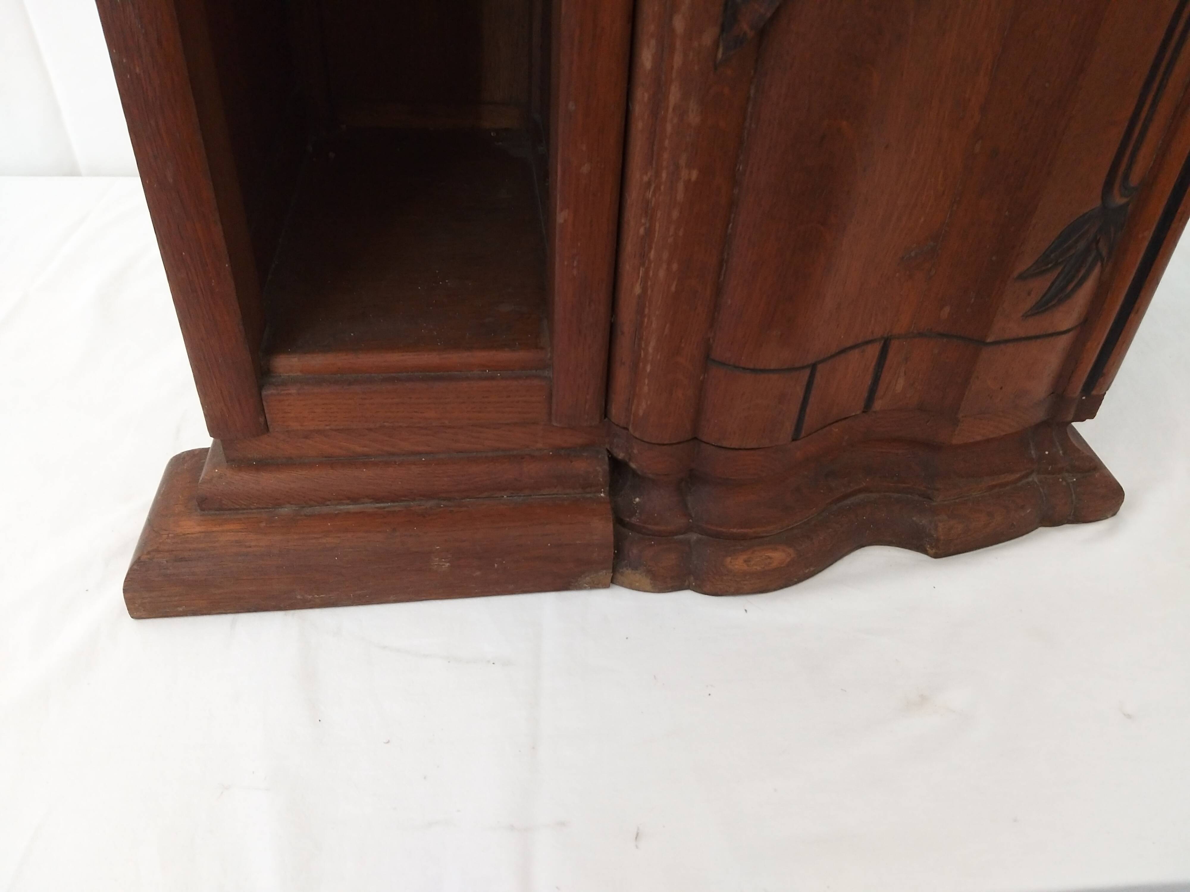 Art deco black marble bedside