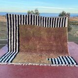 Moroccan rug from Oued Zam, handmade, traditional size 150 x 250 cm.