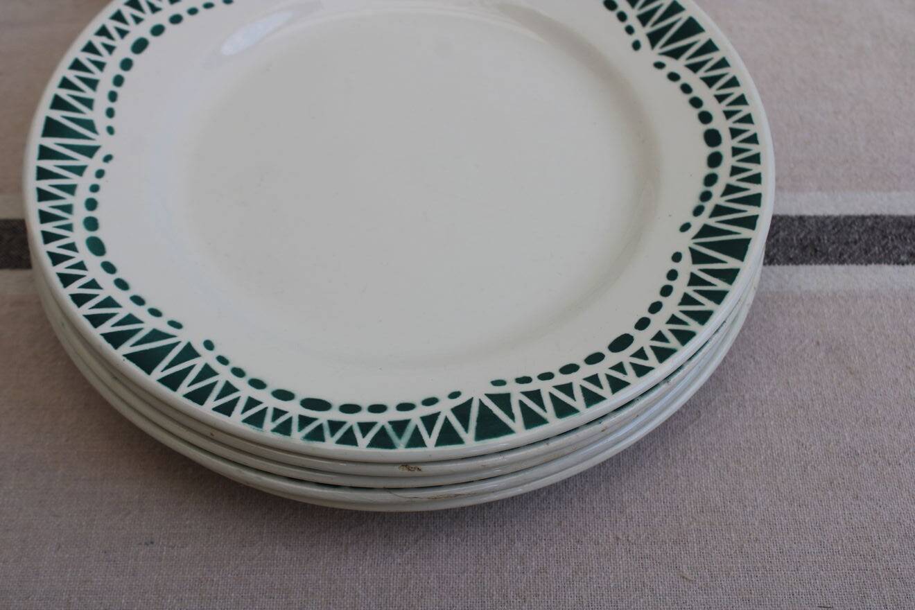 6 assiettes à dessert en céramique