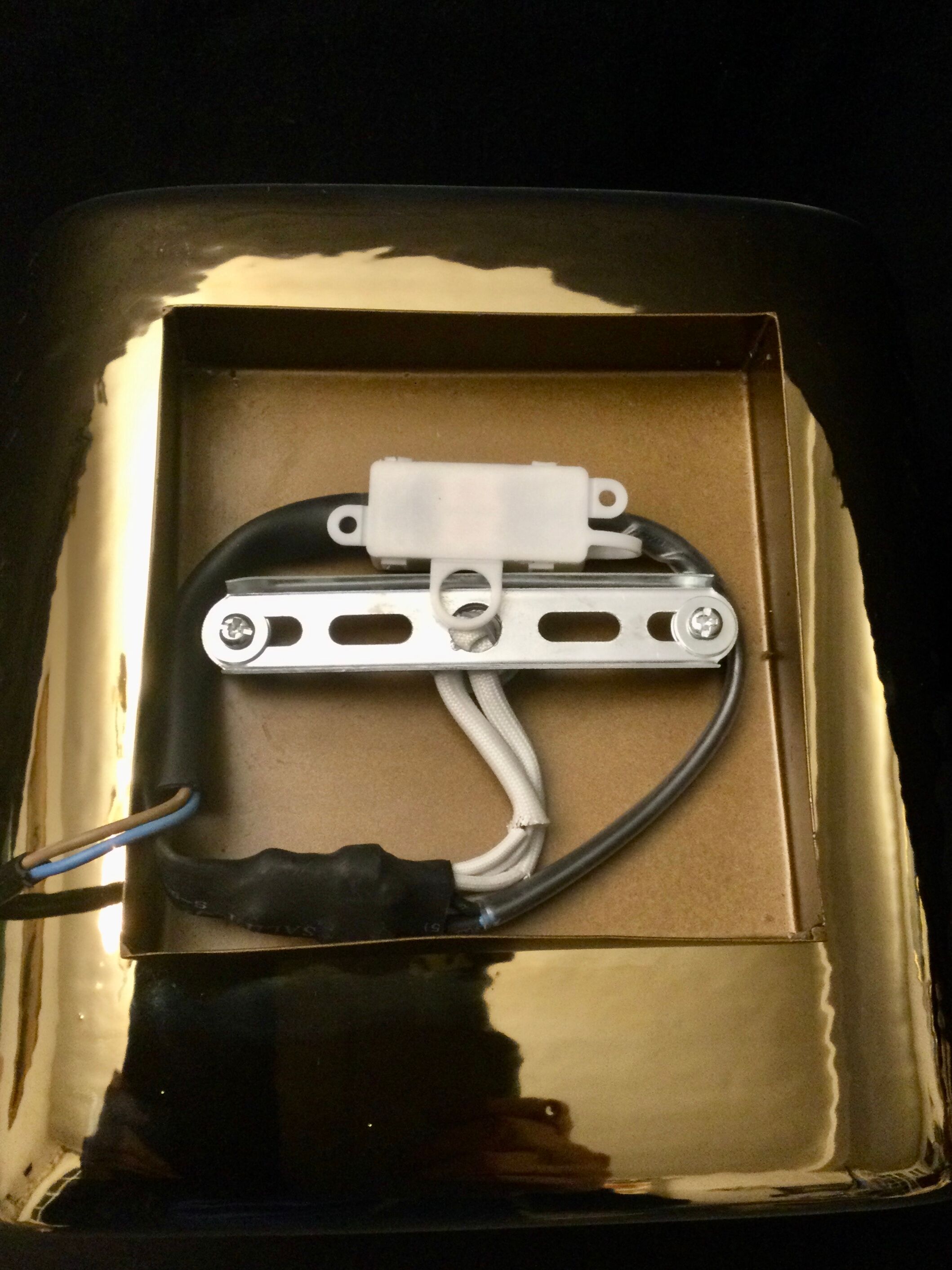 Golden ceramic cube wall light