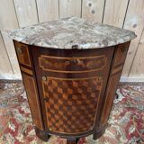 Encoignure en marqueterie époque Louis