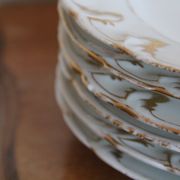 6 dessert plates in white porcelain