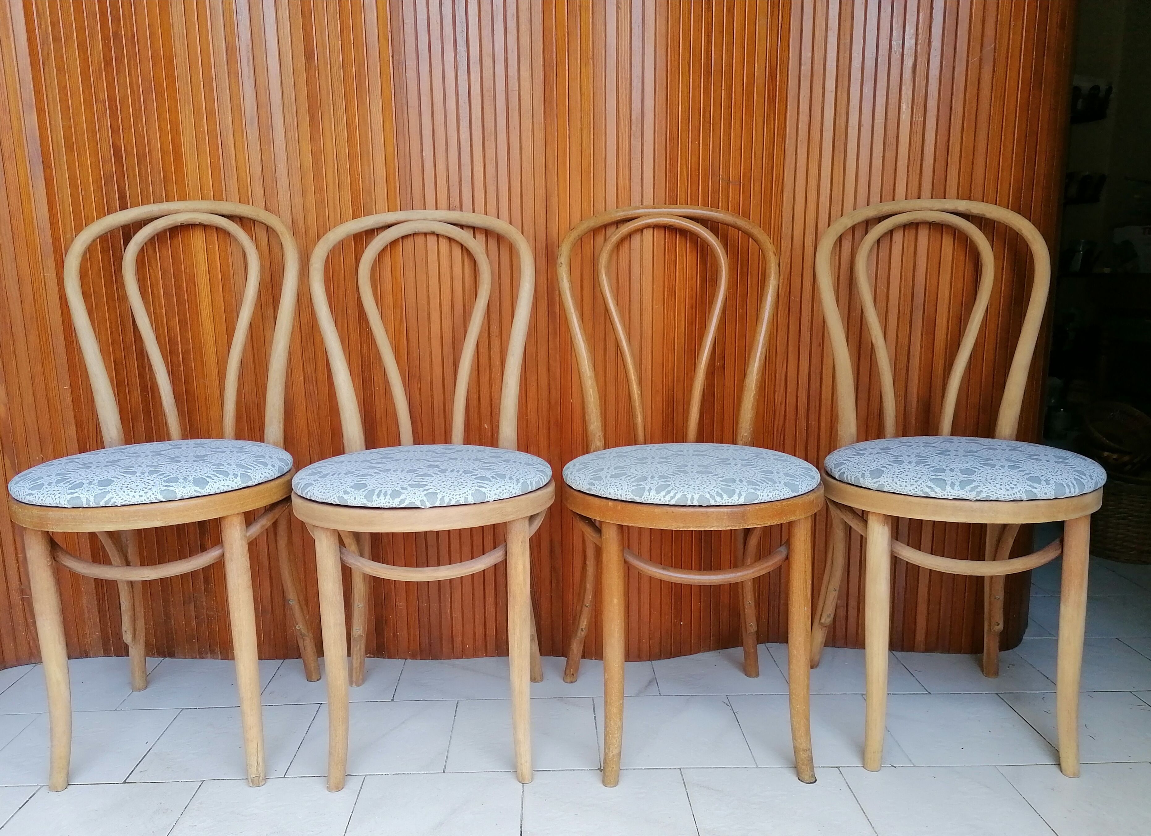 Suite of 4 chairs bistro curved wood