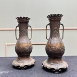 Paire de vases en bronze patiné de style archaïque Chine, XVIIIème siècle