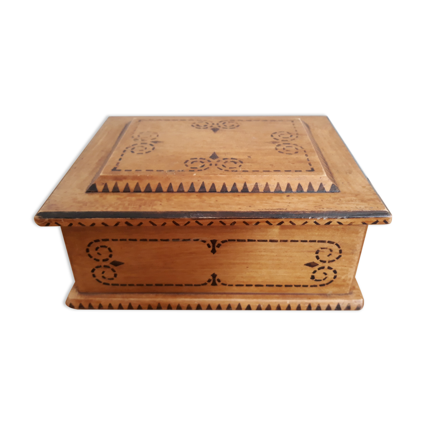Jewelry box with wooden compartments