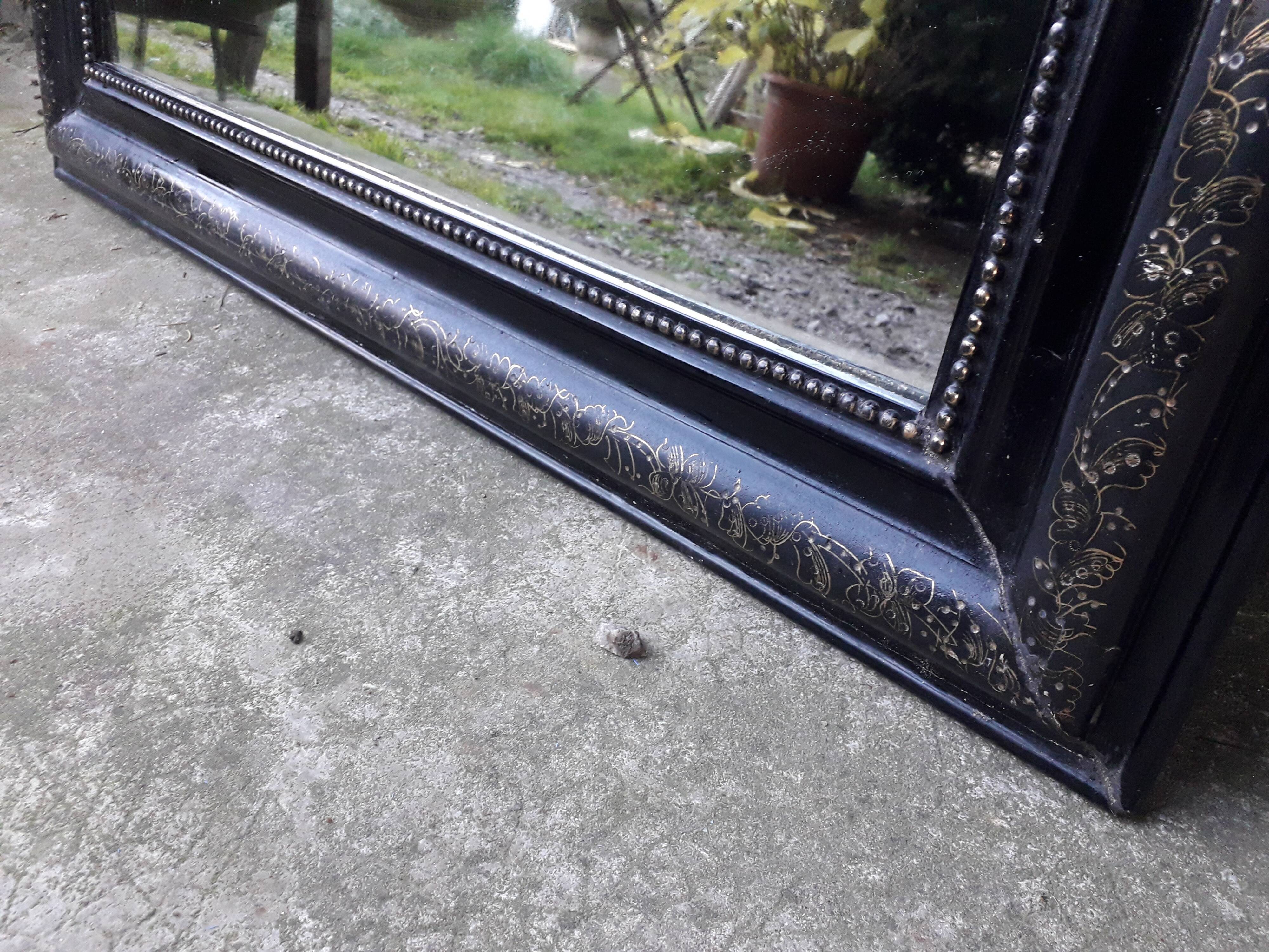 Black Louis Philippe mirror 130 cm × 93 cm