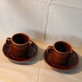 Vintage bistro teapot and two cups