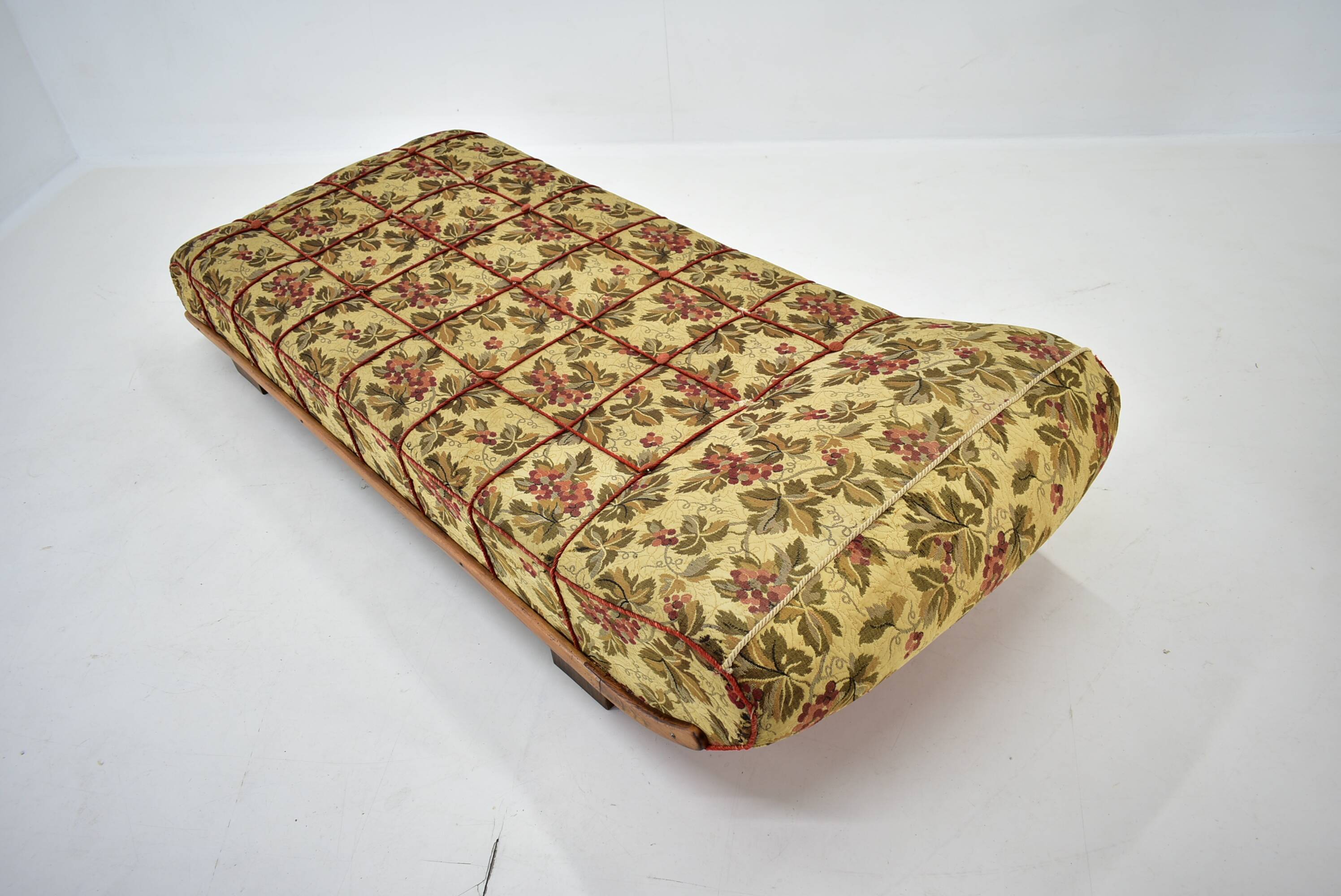 1940s Jindřich Halabala Sofa or Bed for UP Závody, Czechoslovakia