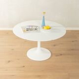 Wonderful Tulip coffee table from the 1970s