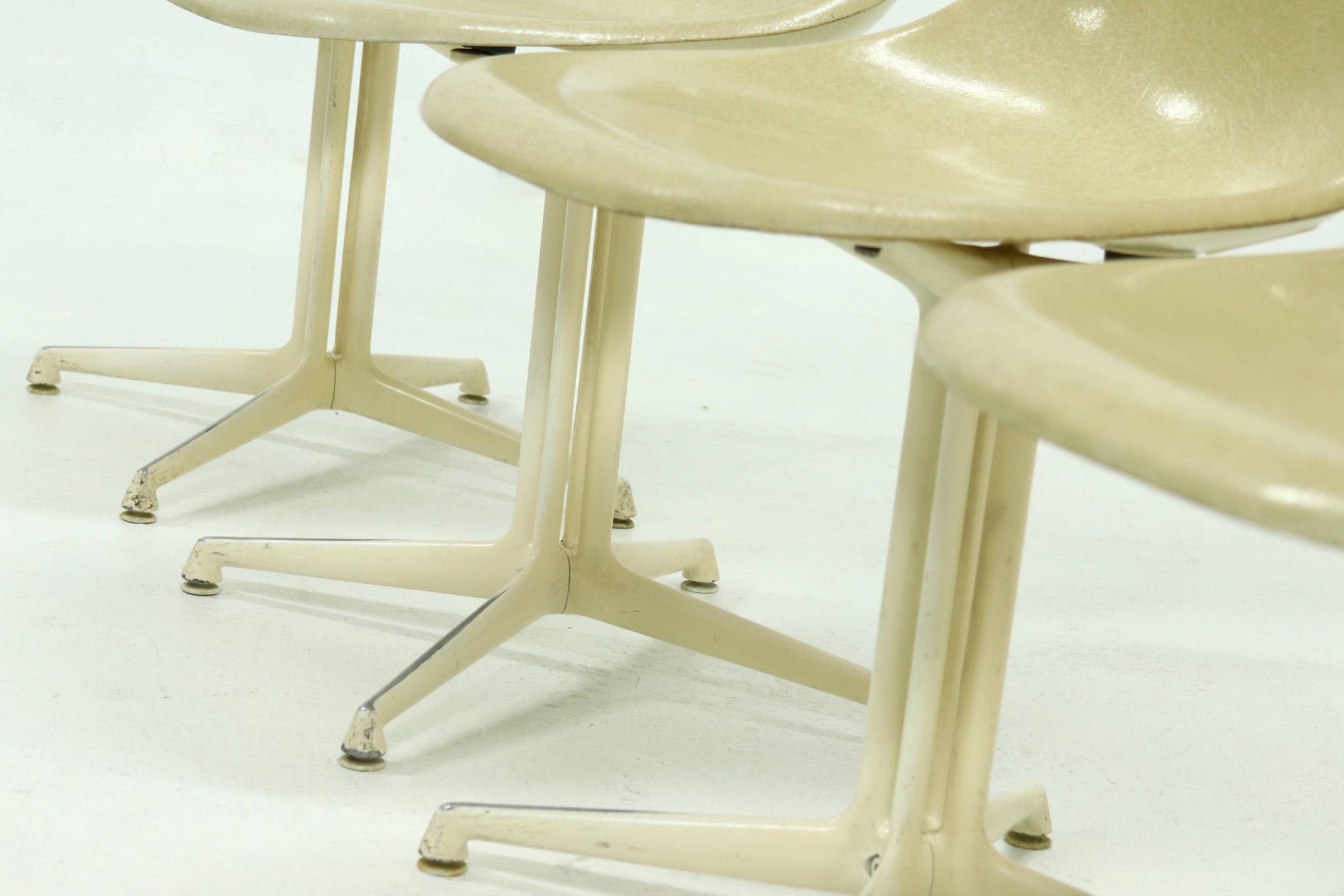Set of 5 La Fonda Dining Chairs by Charles & Ray Eames for Vitra Herman Mil