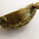 Petite sculpture presse-papier Oiseau mort en bronze / laiton doré