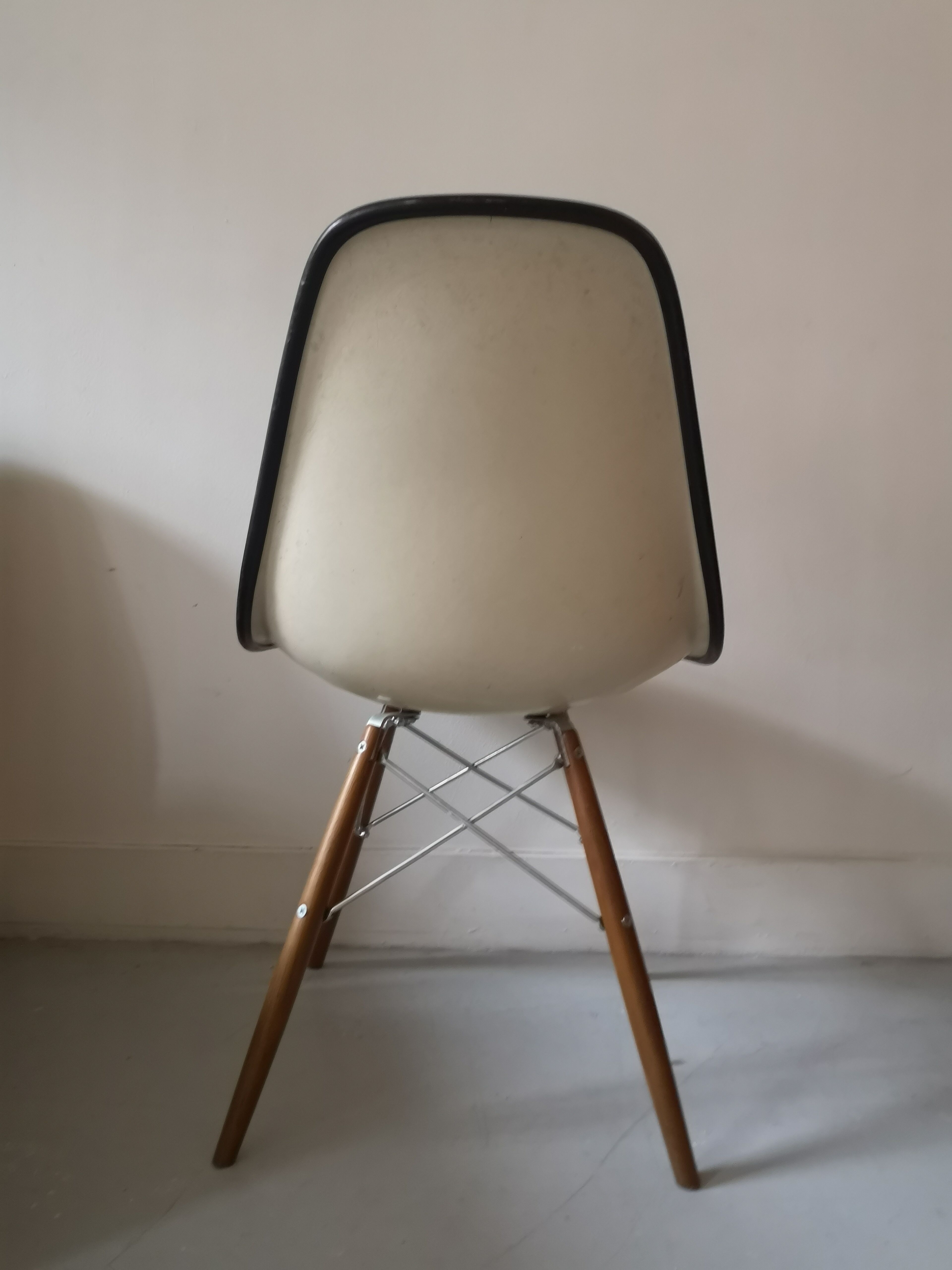 DSW chair with glossy brown leather by Charles & Ray Eames for Herman Miller, 1970