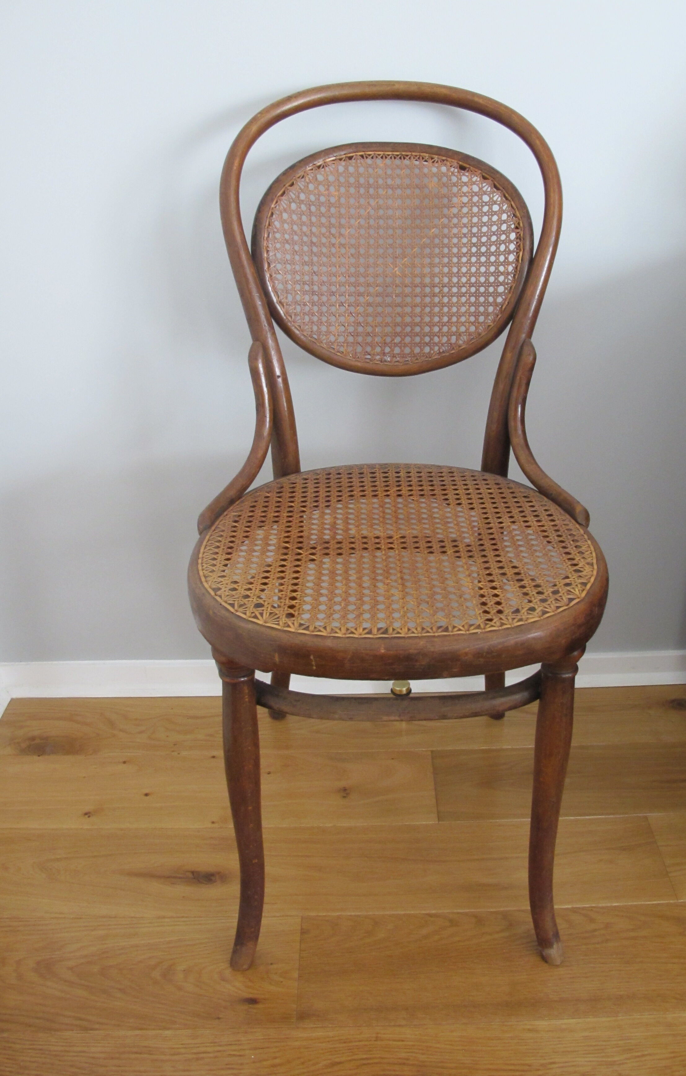 Thonet Chair No.11