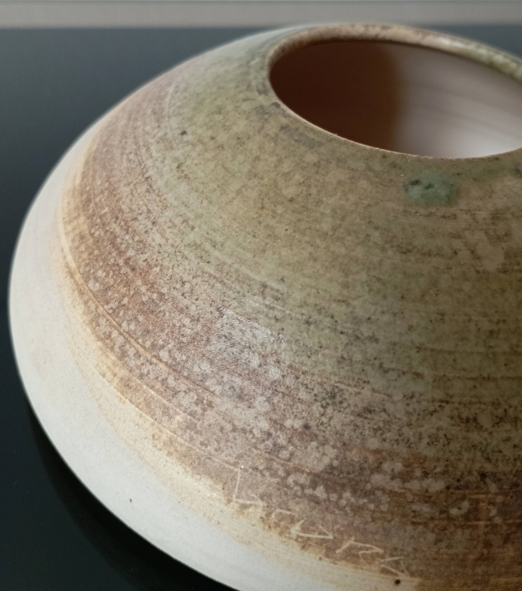 Vintage studio pottery signed - Variegated green and raw earth