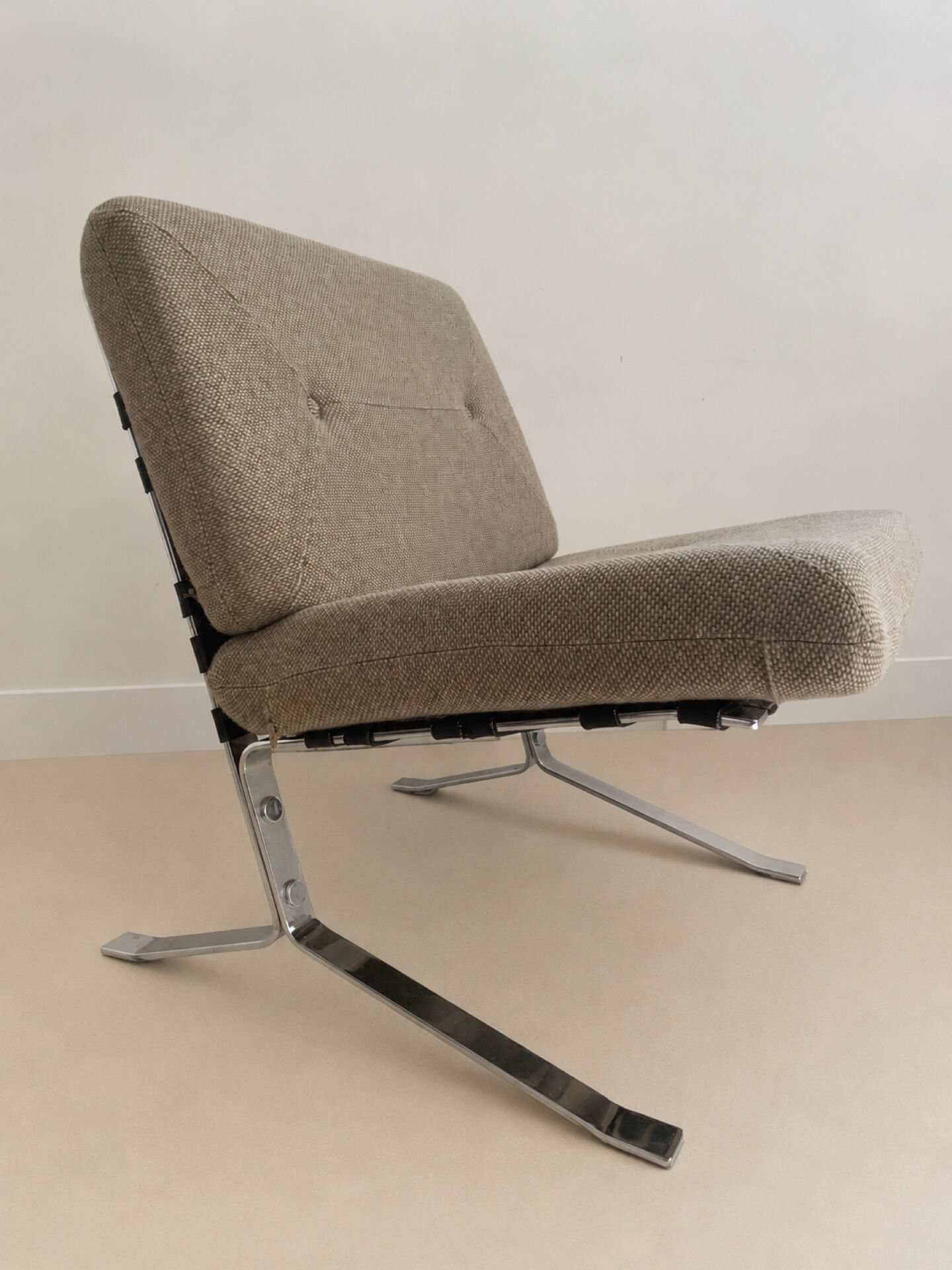 Paire de fauteuils Joker d’Olivier Mourgue
