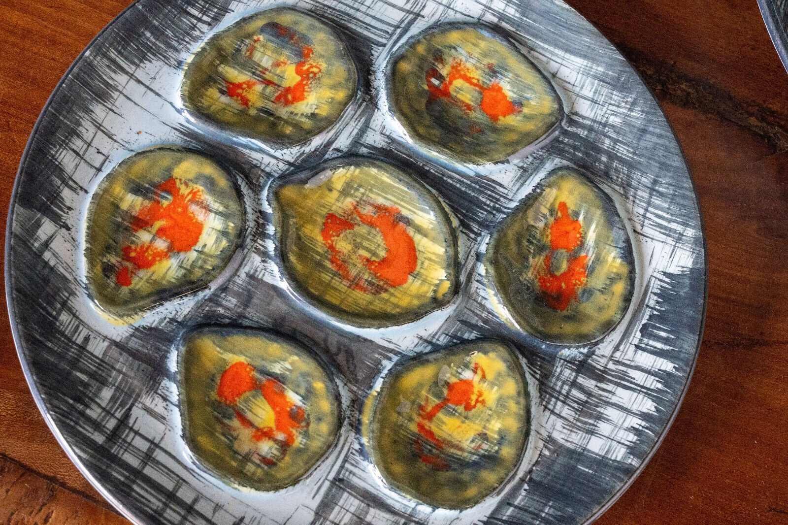 Seashell service barbotine pornic 14 plates and 1 dish mid-twentieth