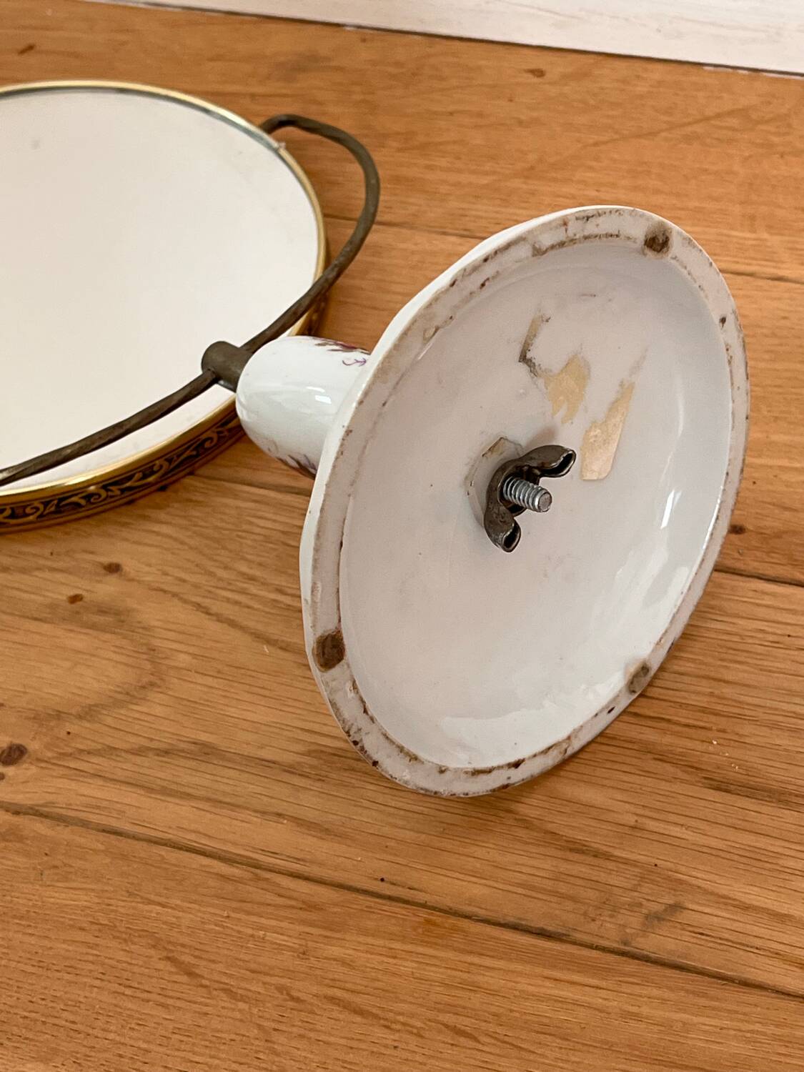 Porcelain standing mirror