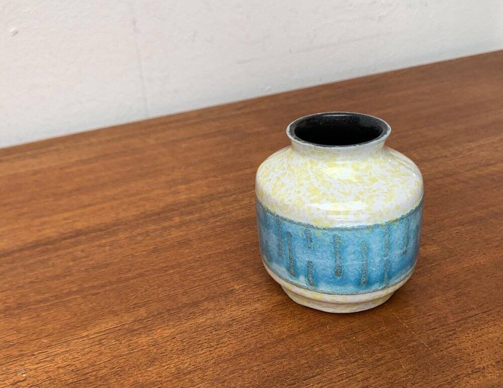 East German pottery vase from the GDR mid-century Strehla Keramik, 1960s.