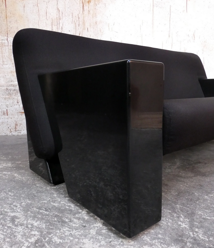 Artifort 'Sandwich' sofa - Model 750