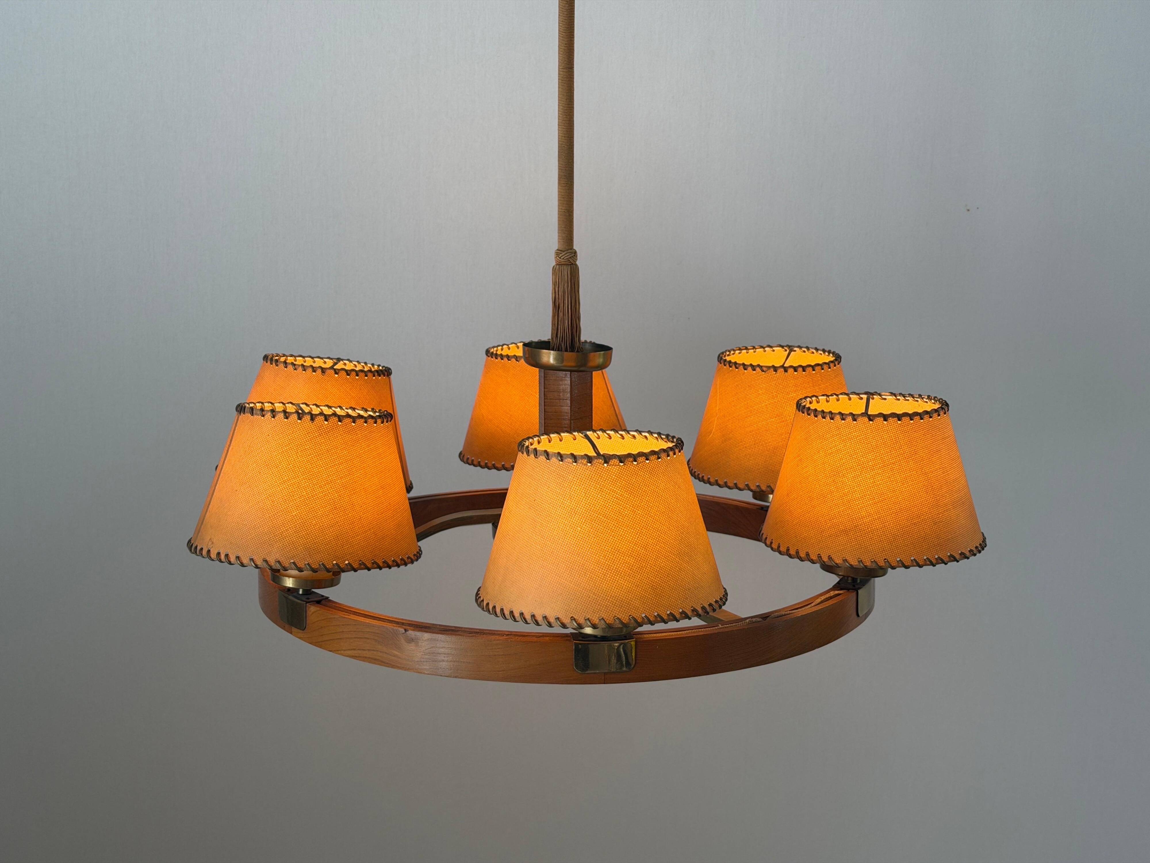 6 wooden paper head chandeliers with brass details, 1960s, Germany