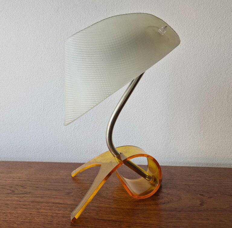 Lampe de table mid-century rare conçue par Apolinary Galecki, Allemagne, années 1960.