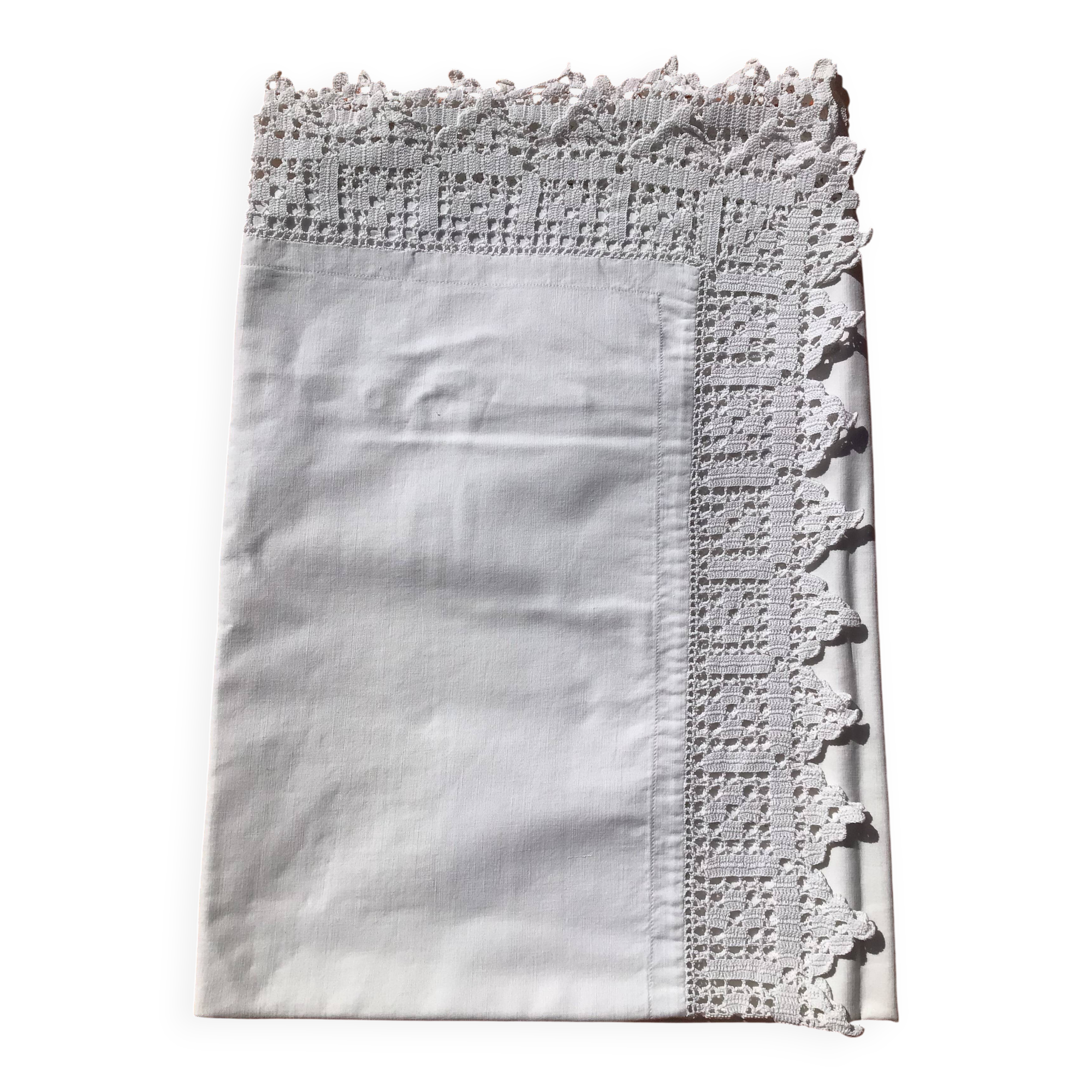 Hand crocheted edge pillowcase 8cm wide