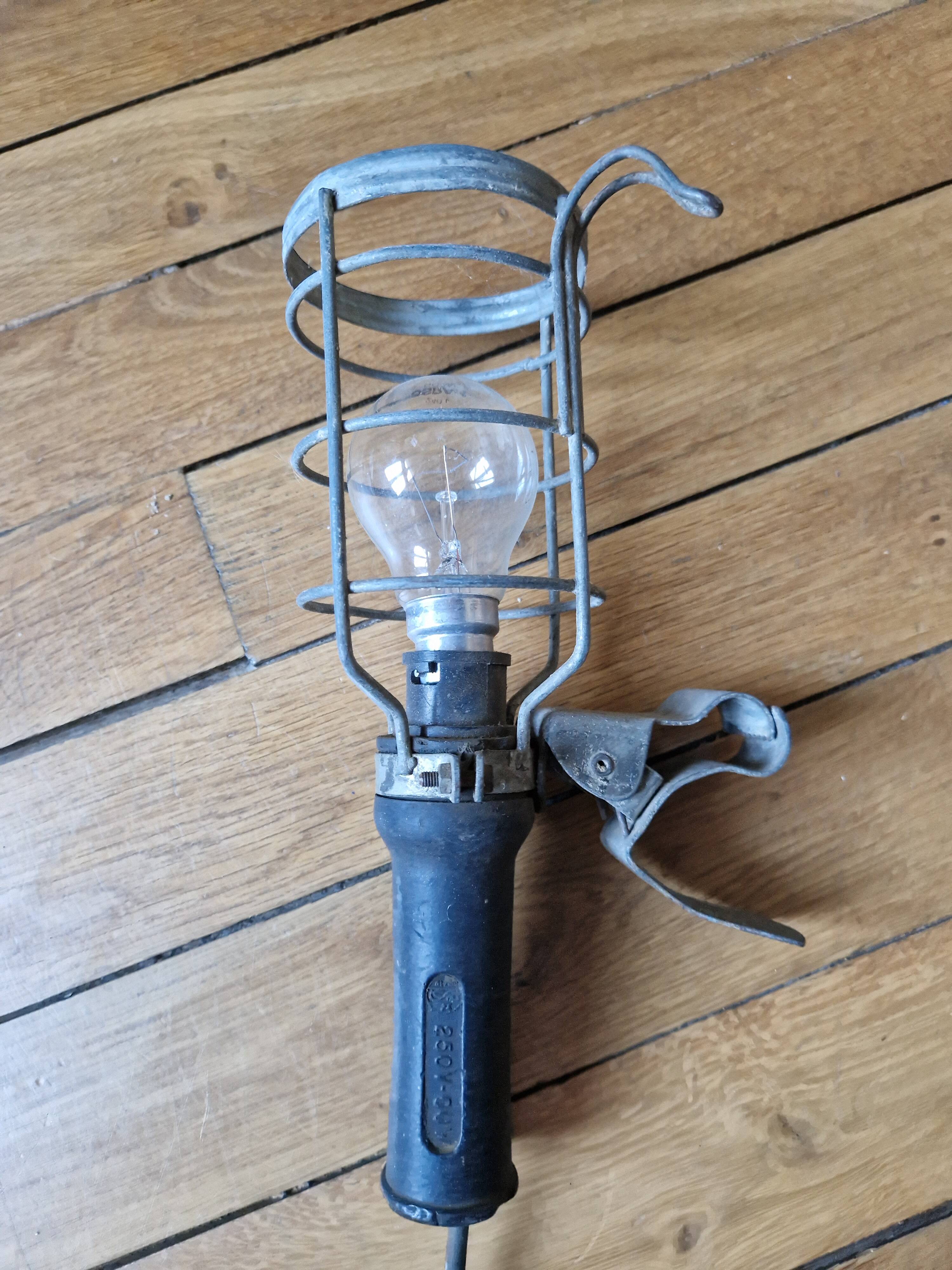 Industrial workshop portable lamp, vintage 1960s