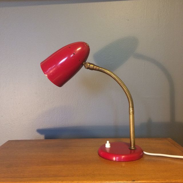 Red vintage bedside lamp in aluminum and brass - 50s