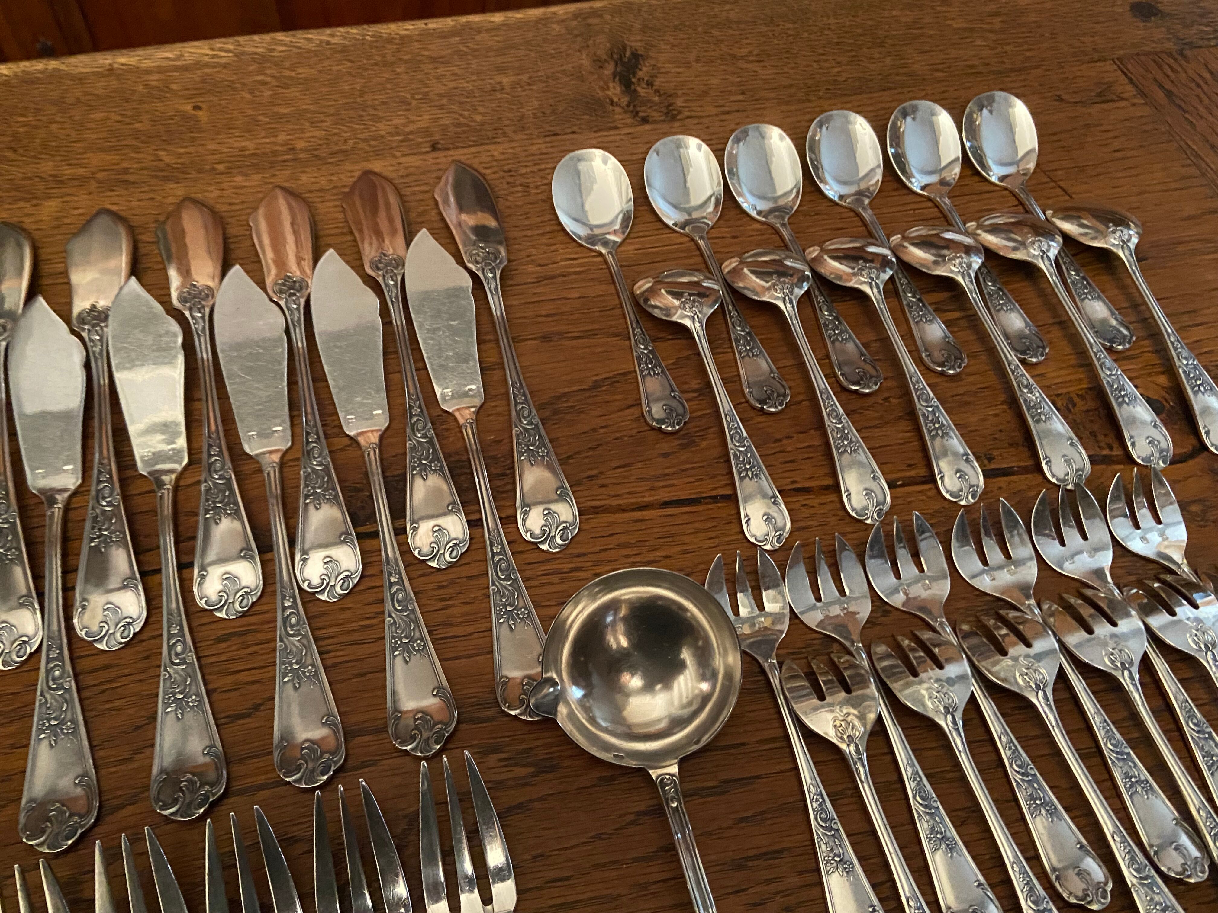 Silver-plated metal cutlery in Louis XV style