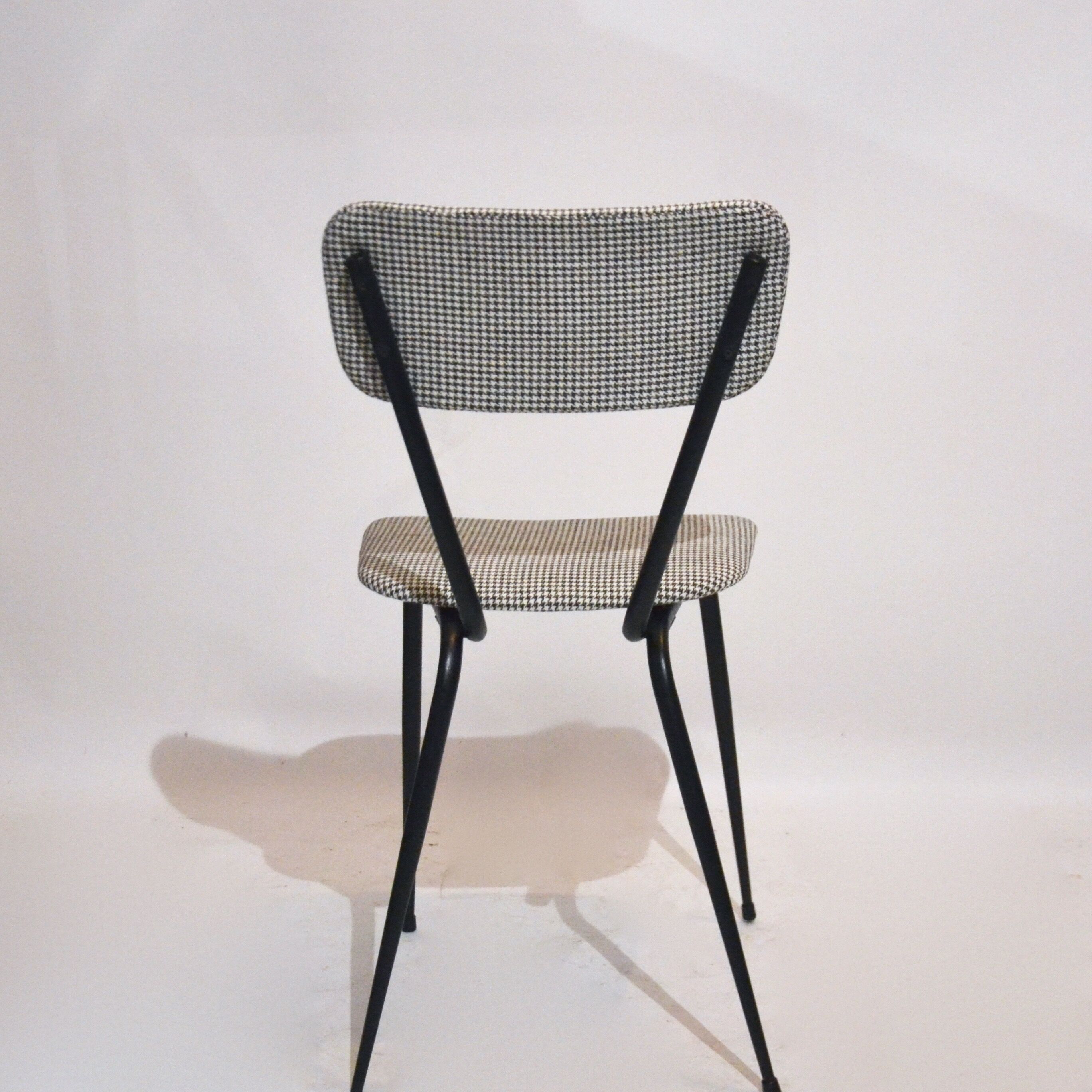 Pair of chairs 50