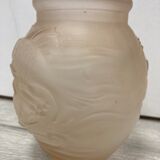 Vase en verre vintage aux poissons