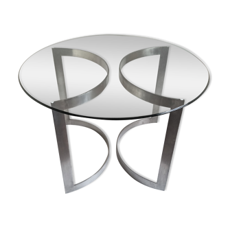 Table distribuée par Roche Bobois