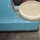 Vintage blue metal market balance, double-sided, mechanical dial from the 1960s.