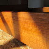 Coffee table on wheels 70