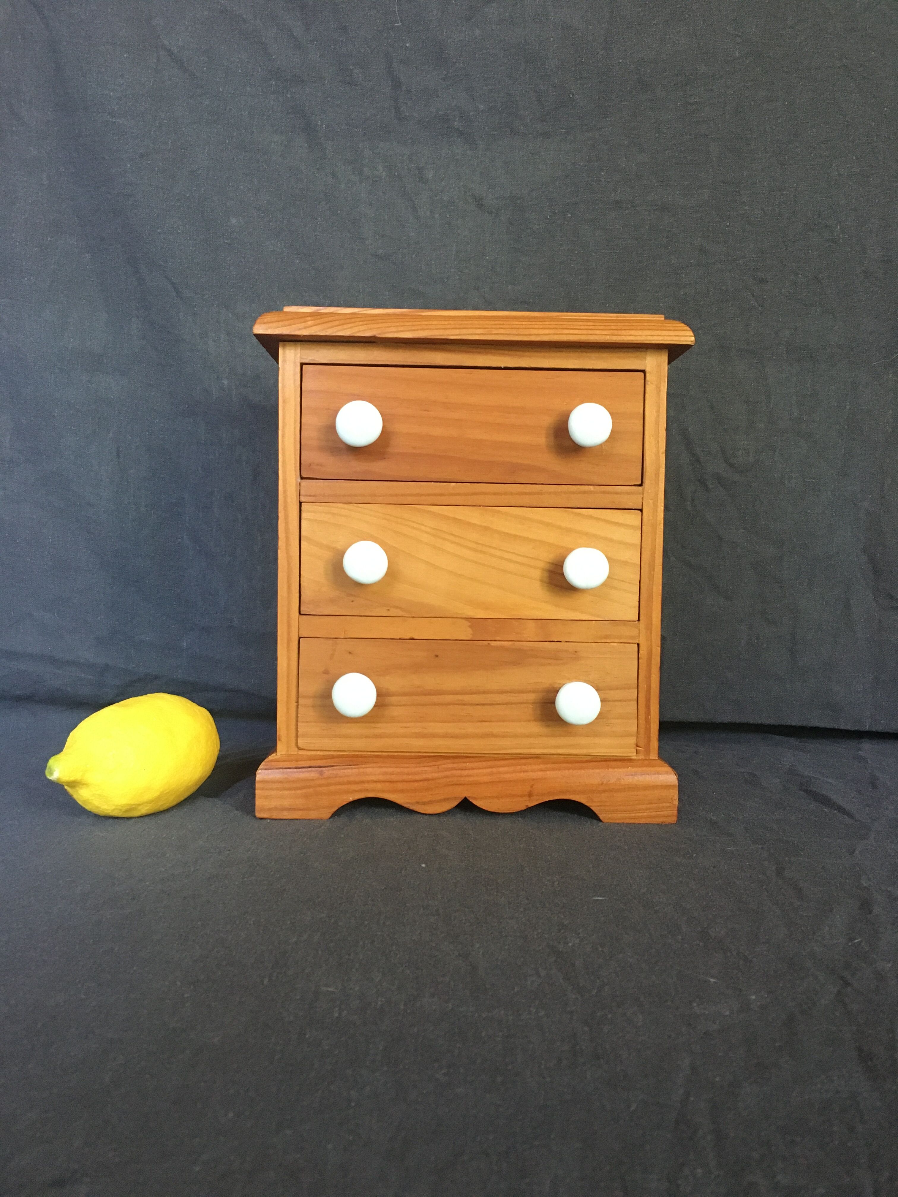 3-drawer pine dresser for dolls