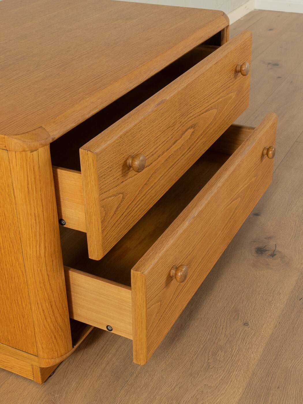 1980s Chest of drawers