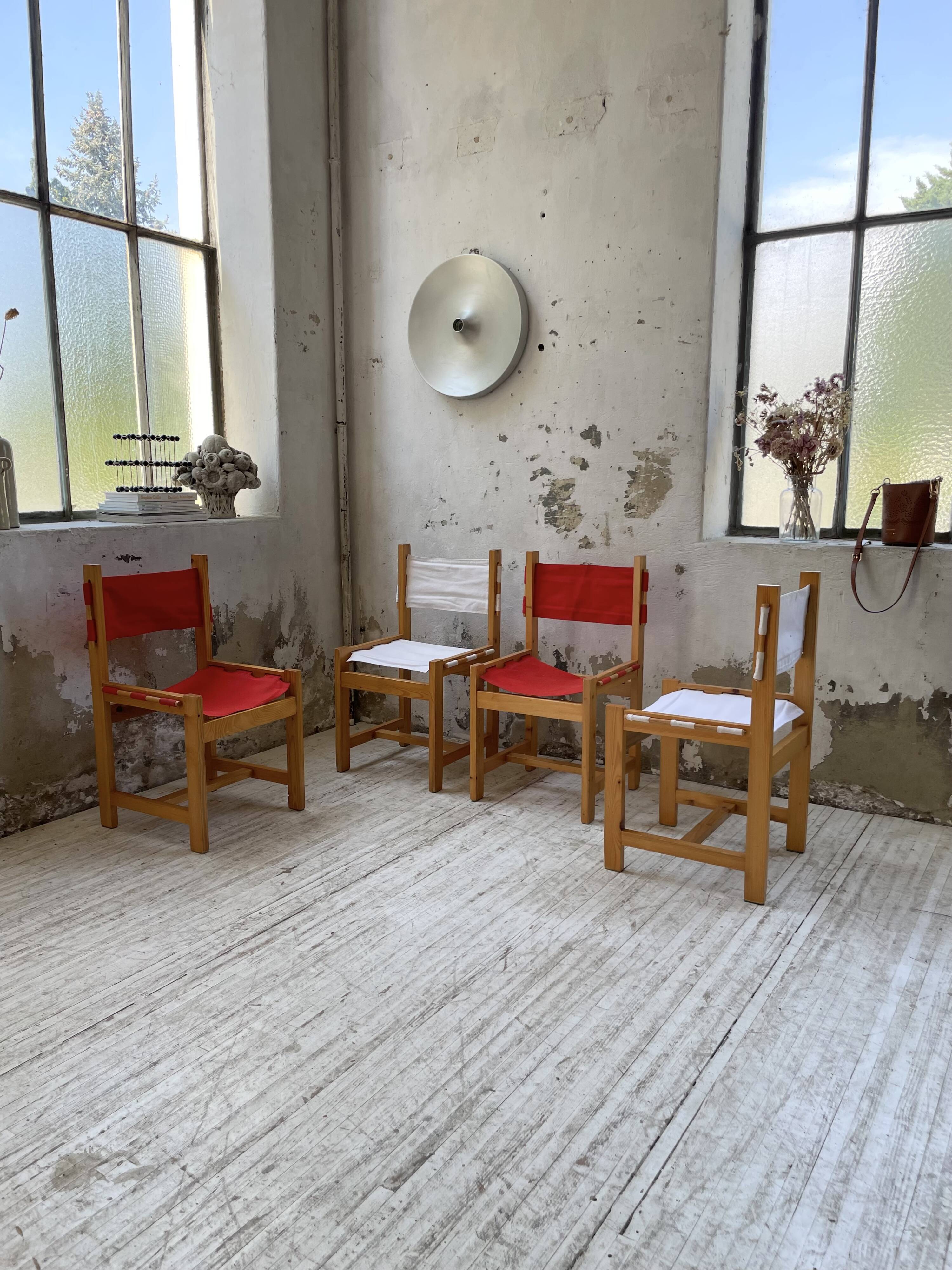 Set of 4 80s colored pine chairs