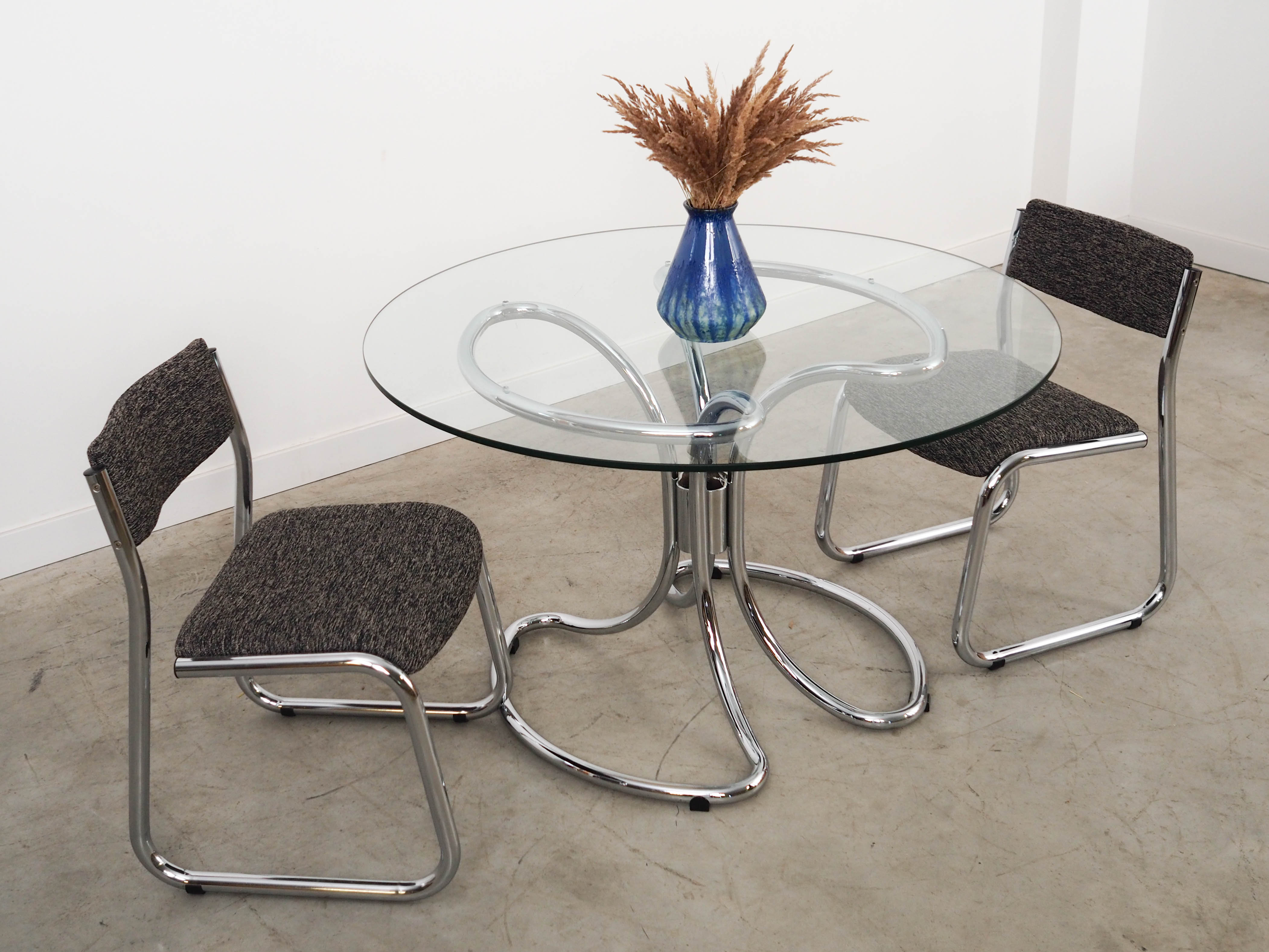 Glass table, Italian design, 1970s, manufactured by Gastone Rinaldi