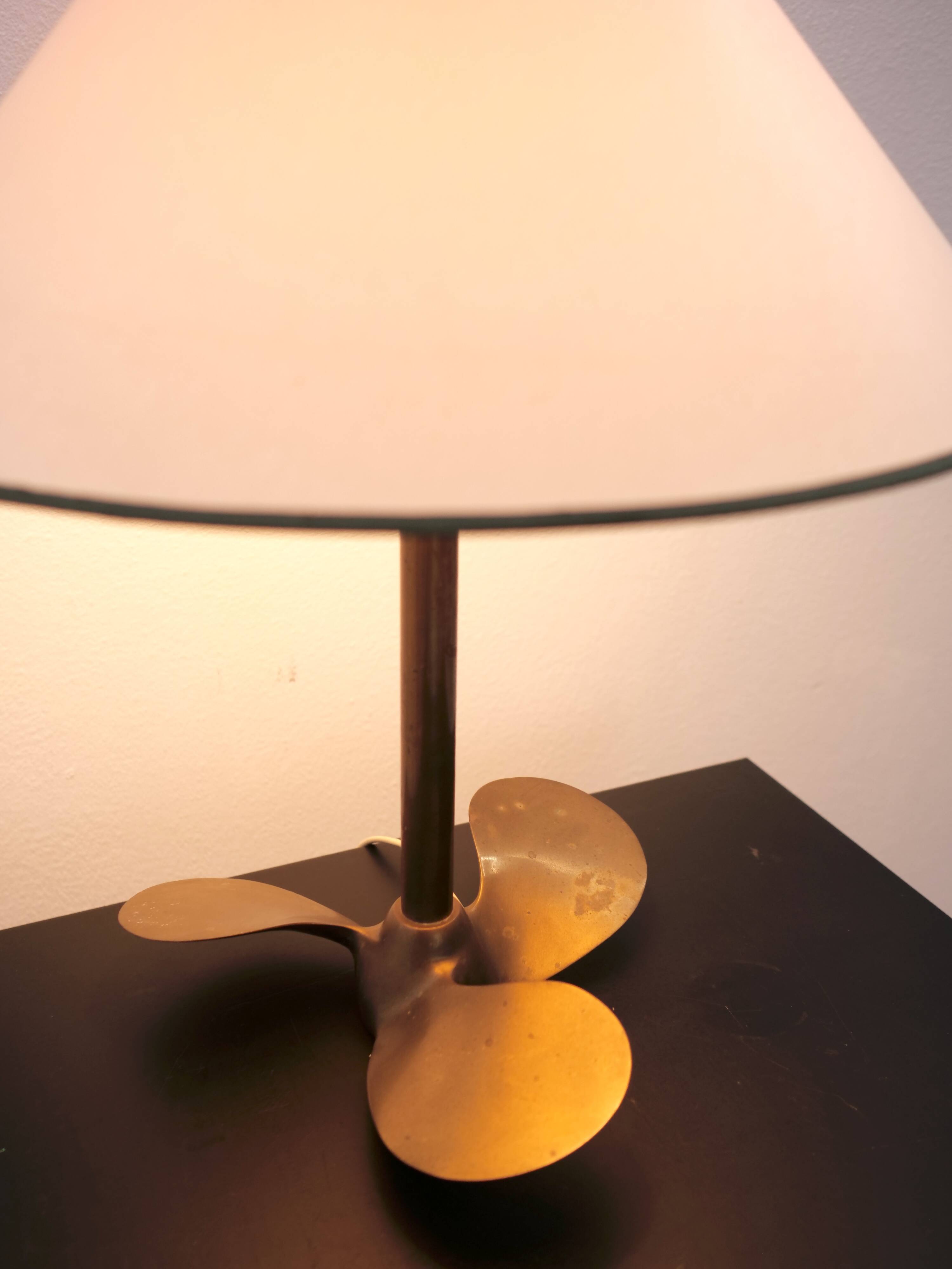 Solid brass helix lamp
