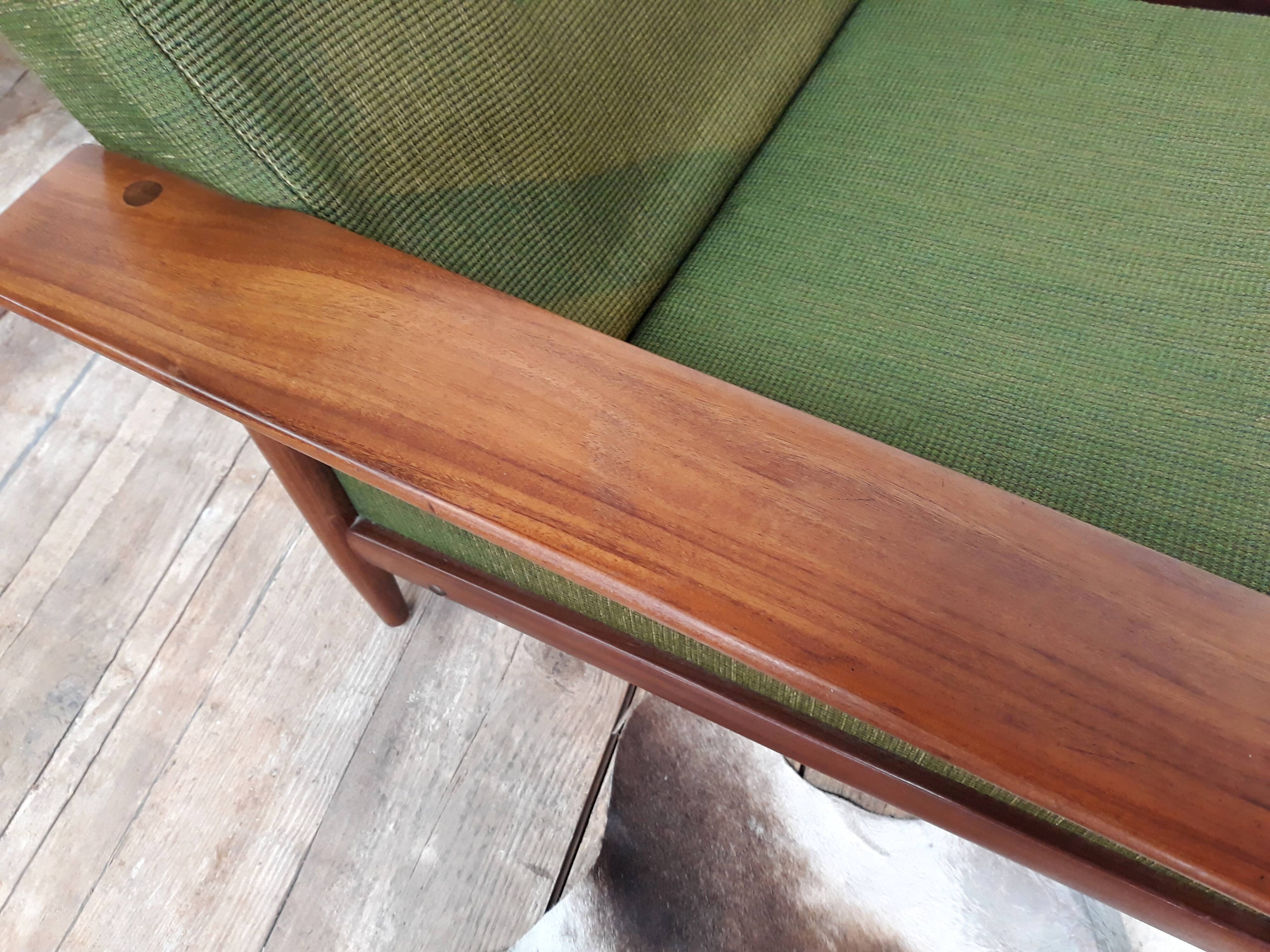 Pair of scandinavian chairs