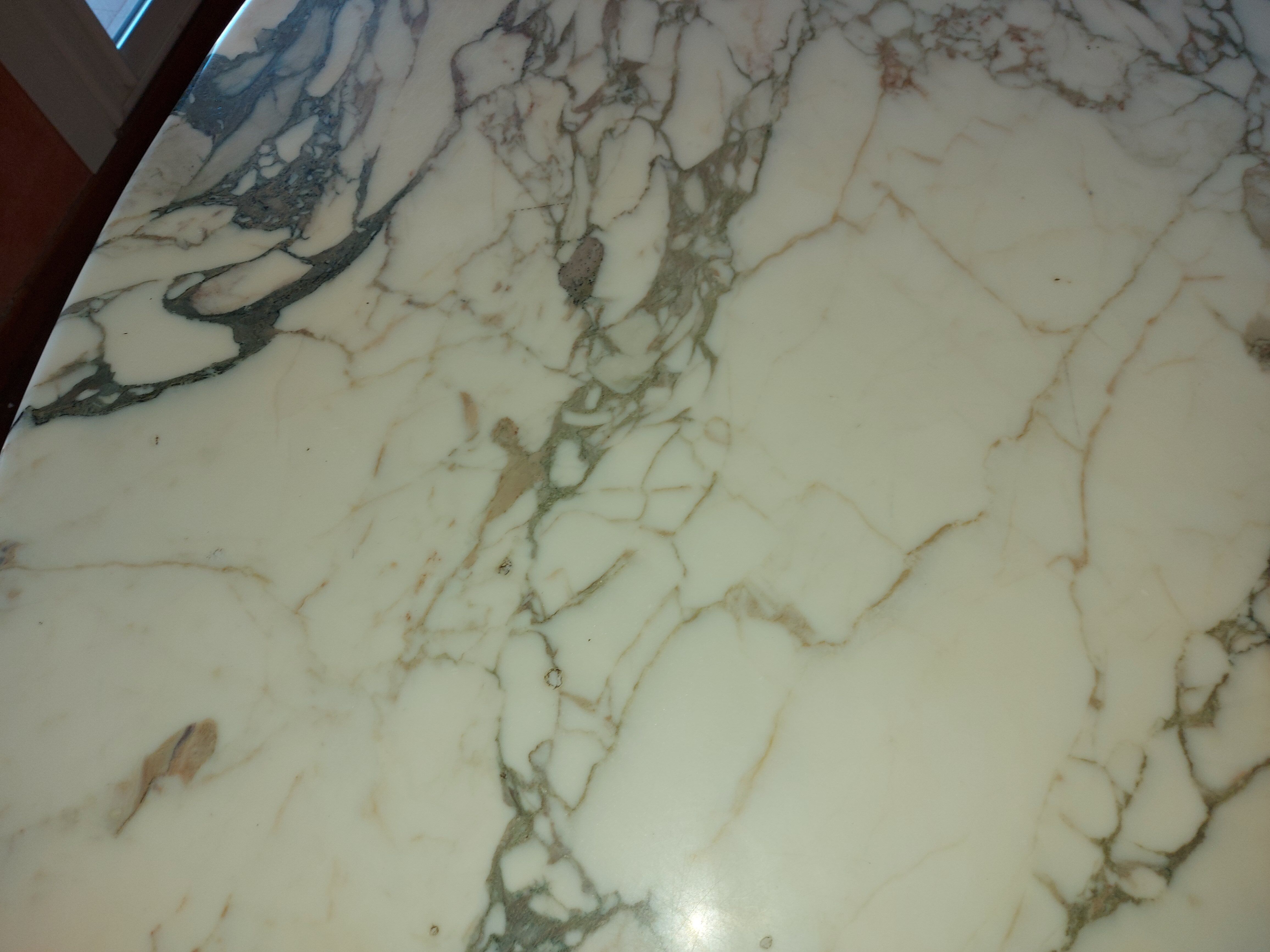 Large dining table in vintage marble 70'S Roche and Bobois