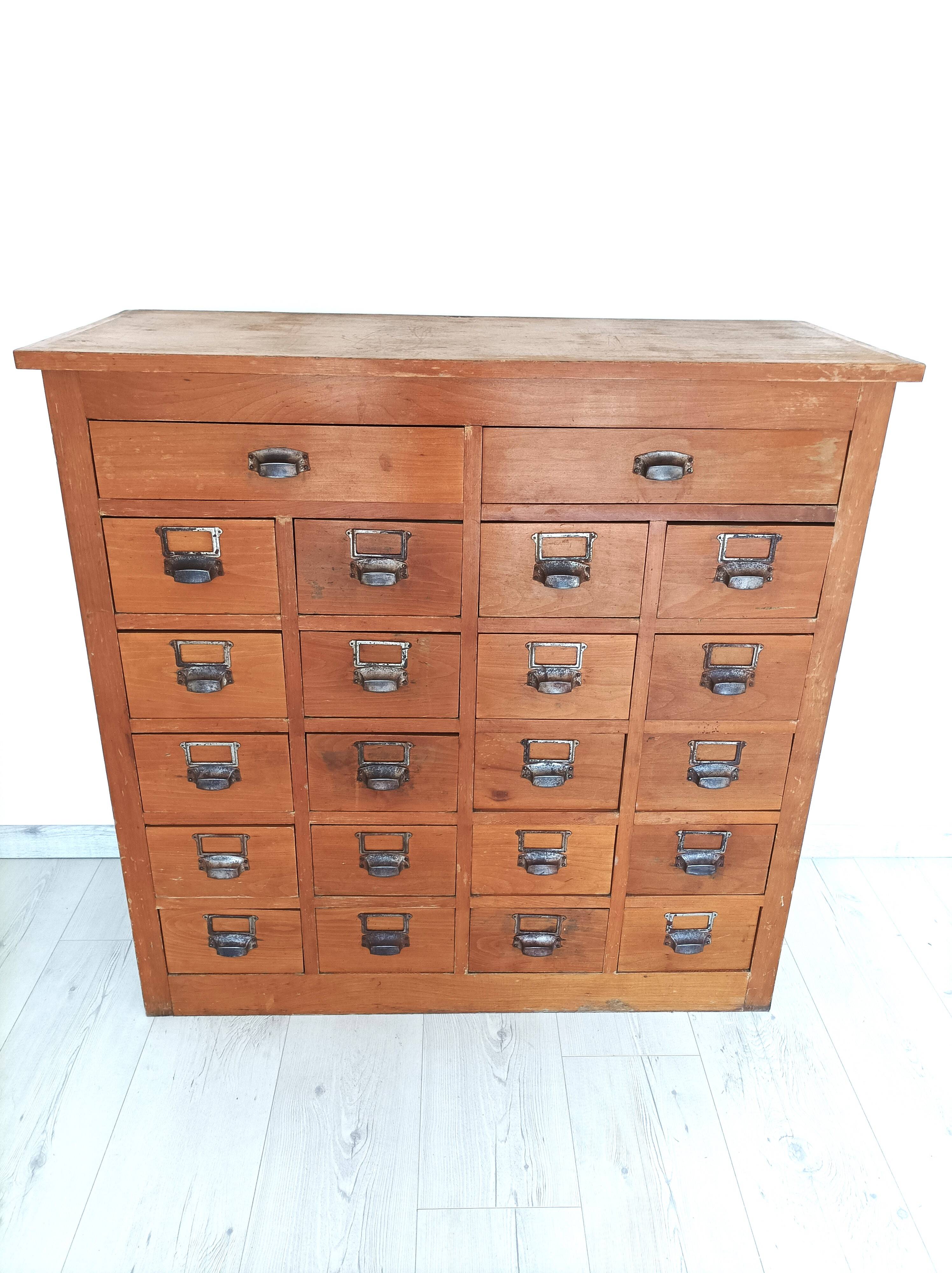 Meuble de métier art déco