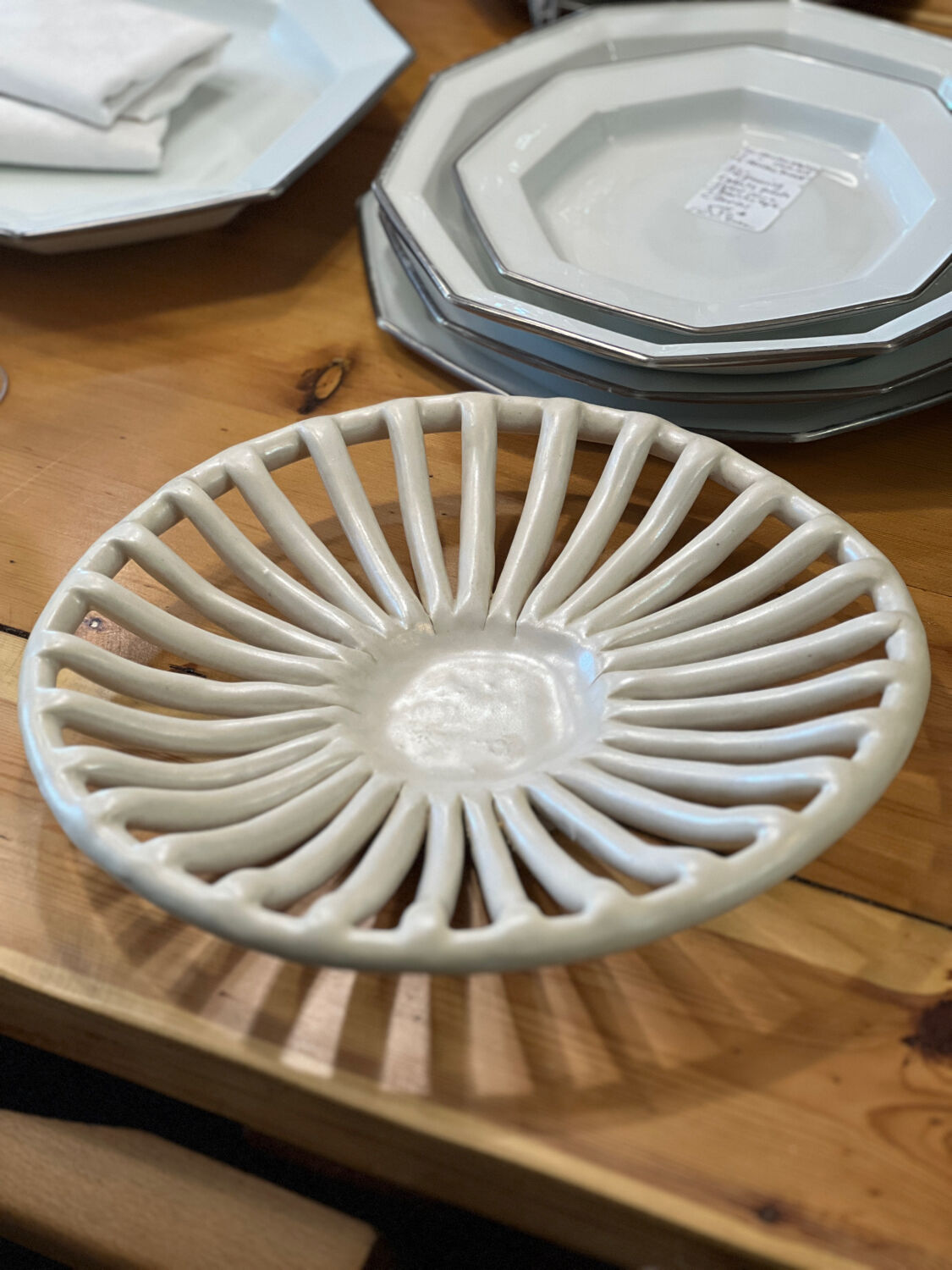 Ceramic plate