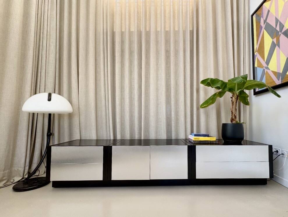 Modular enfilade Roche Bobois "Camora Nova" in brushed aluminium.