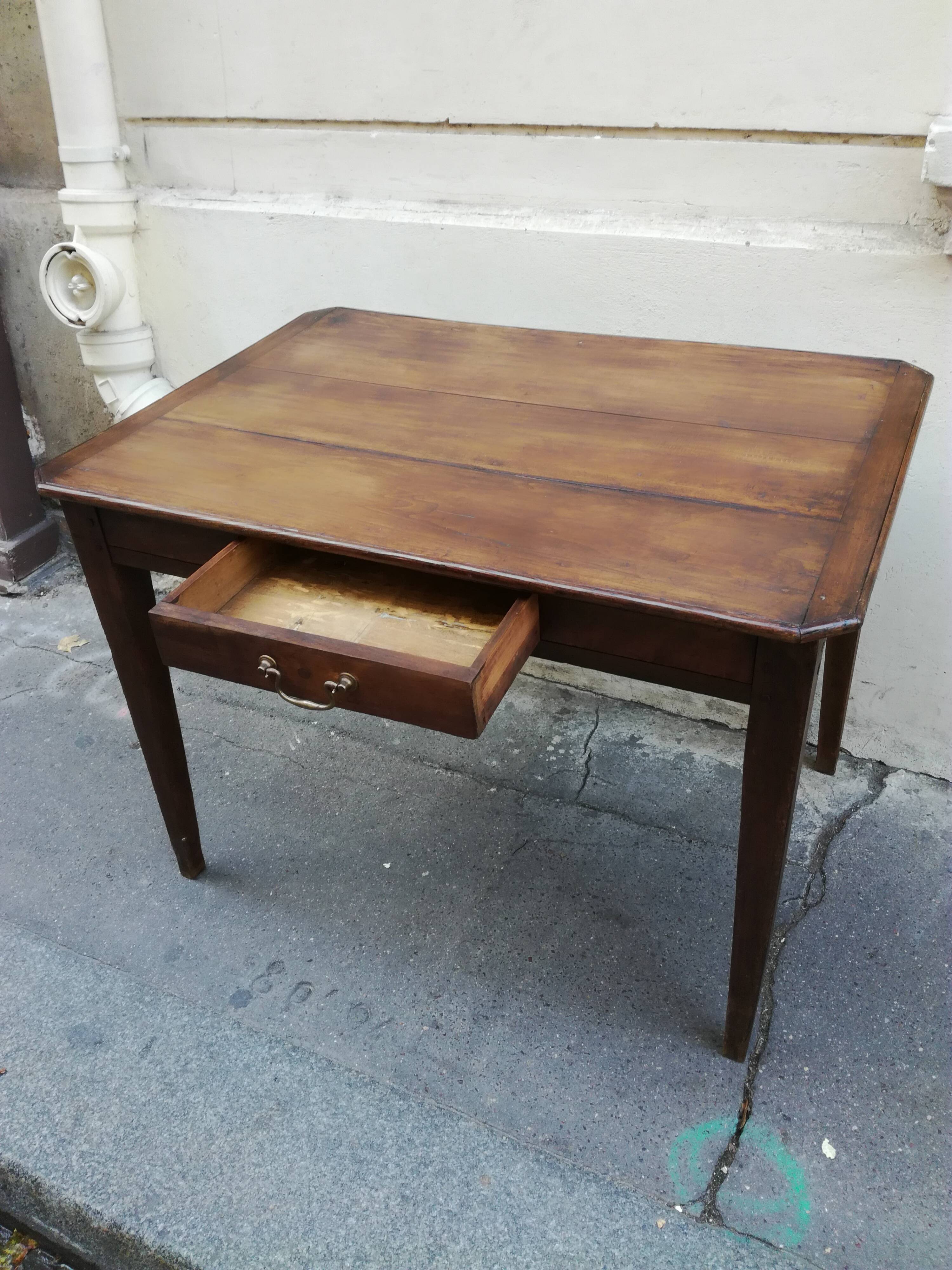 Wabi-sabi farm table